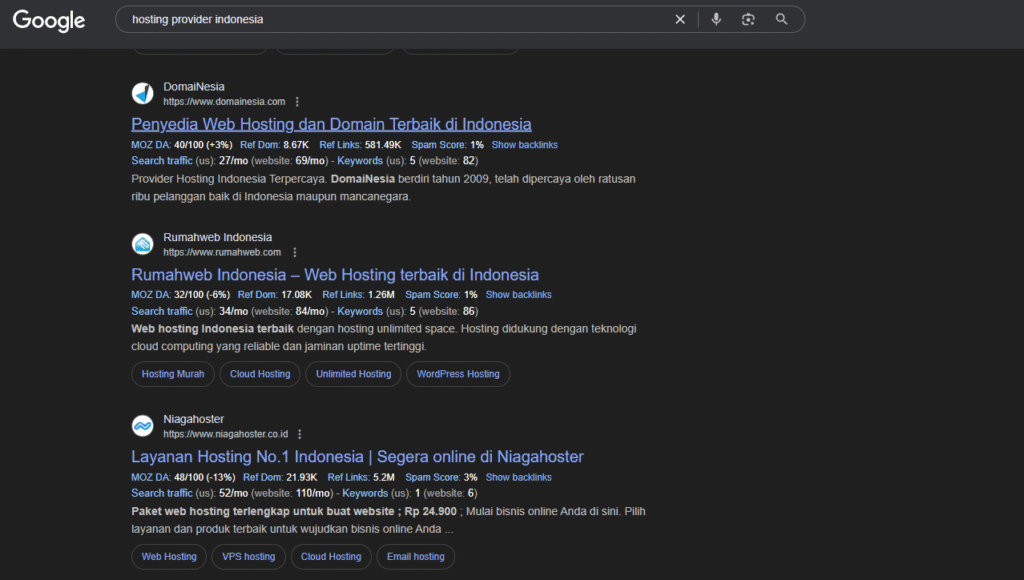 Sebelum membuat website, cari hosting provider.